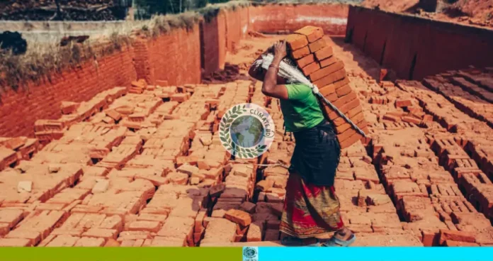 ইটভাটাকে ৪০ লাখ টাকা জরিমানা
