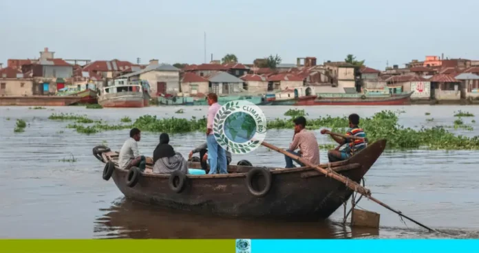 বুড়িগঙ্গার বুকে একদিন: